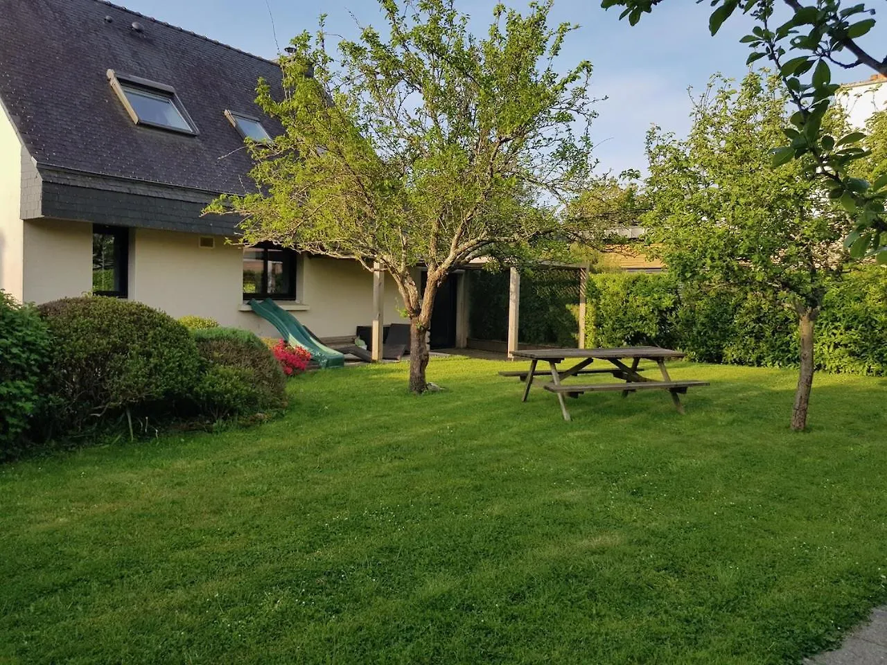 Villa Lumineuse 120M2, Proche Mer, Guidel France
